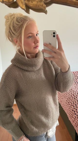 Mohairneule Melly