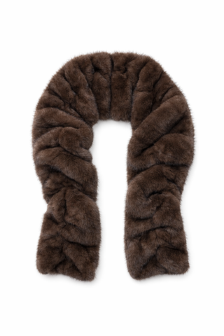 Turkis Huivi rypyillä